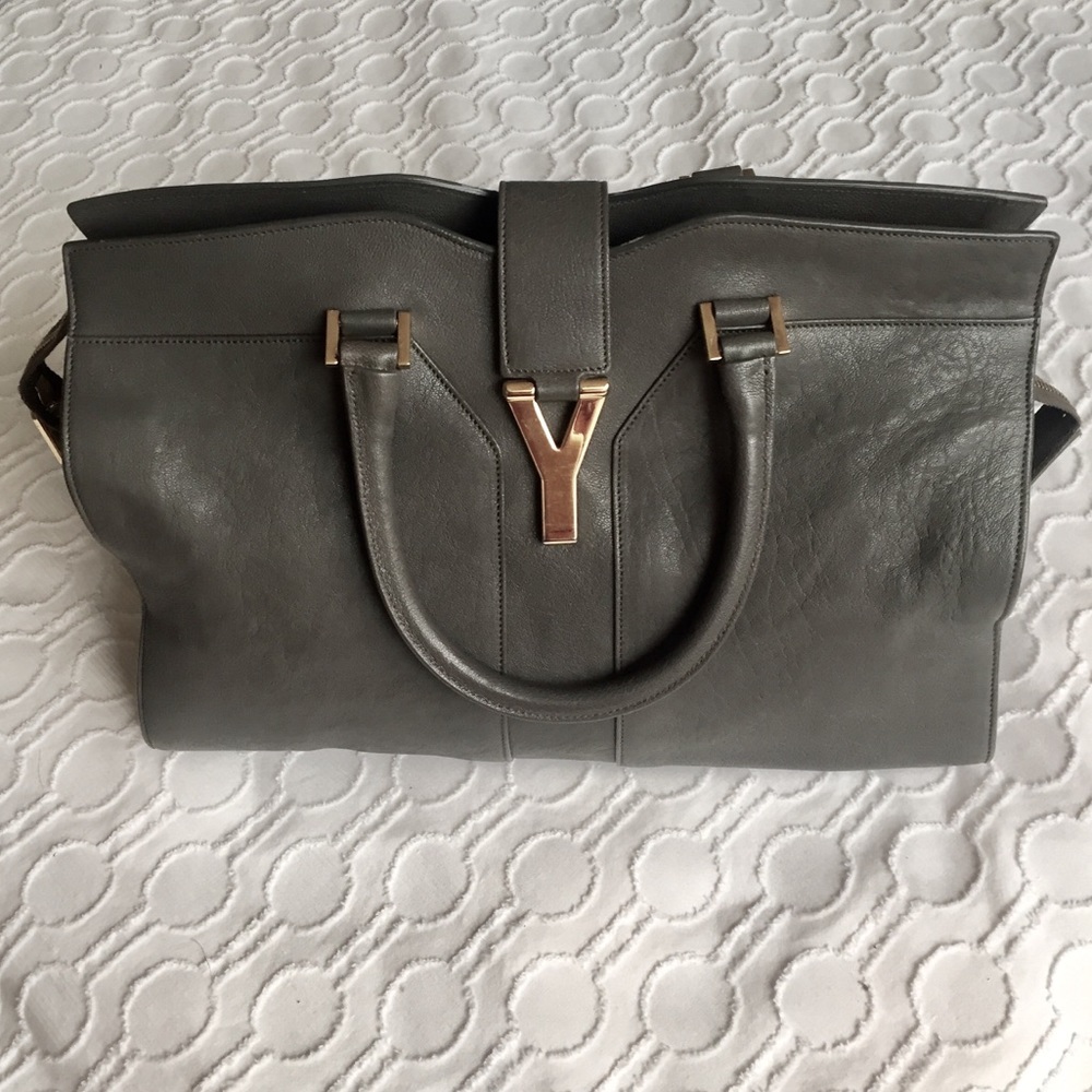 Yves Saint Laurent Cabas